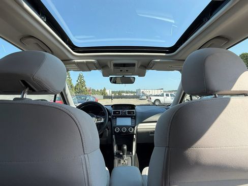 Used 2018 Subaru Forester 2.5i Premium AWD/4WD image 23