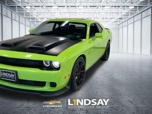 Used 2023 Dodge Challenger SRT Hellcat RWD image 7