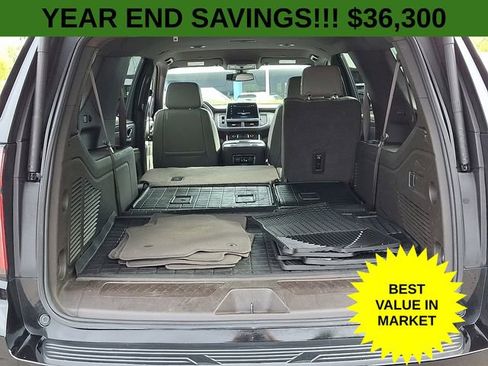 Used 2022 Chevrolet Suburban LT image 34