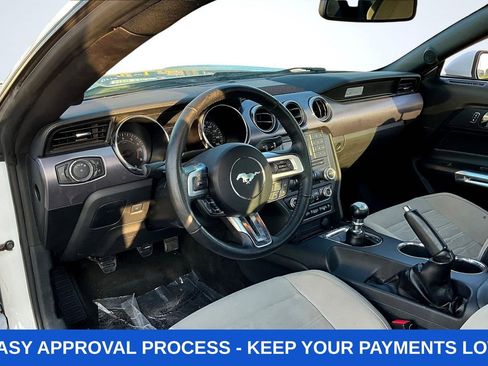 Used 2017 Ford Mustang GT RWD image 19