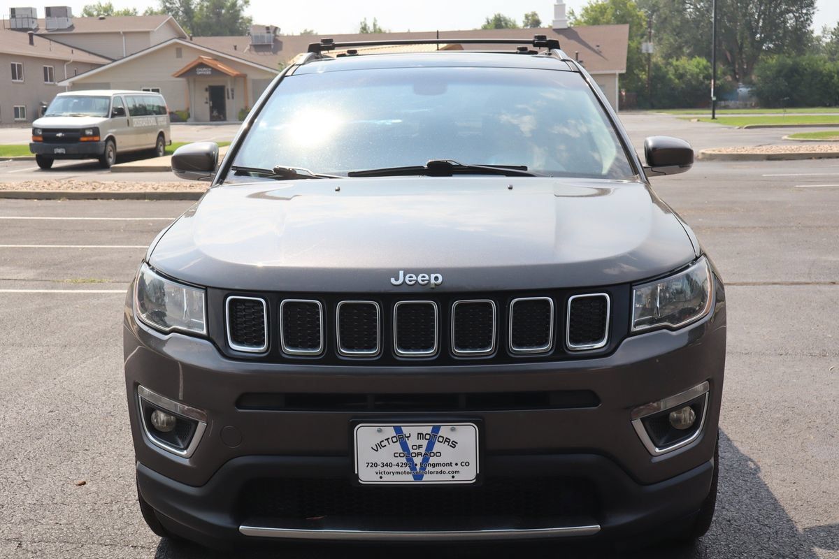 Used 2019 Jeep Compass Limited AWD/4WD image 12