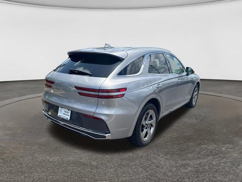 New 2026 Genesis GV70 2.5T AWD/4WD image 8