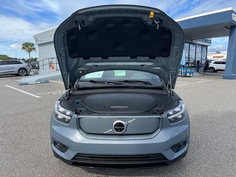 Used 2021 Volvo XC40 P8 Recharge w/ Advanced Package image 17