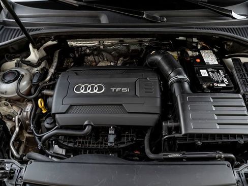 Used 2019 Audi Q3 2.0T Premium Plus AWD/4WD image 39