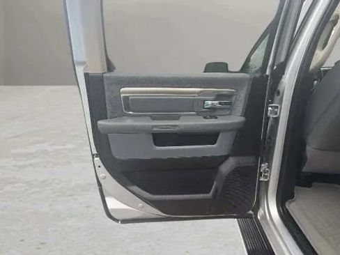 Used 2018 RAM 1500 Big Horn image 46