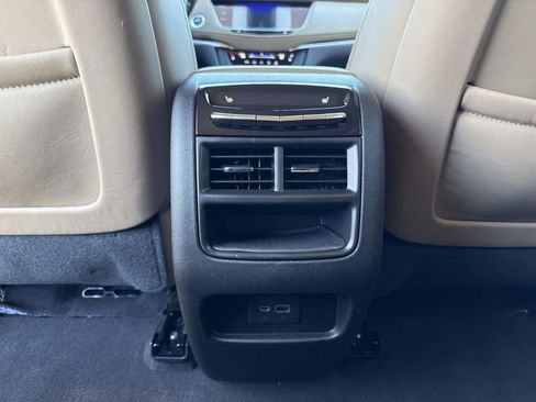 Certified 2023 Cadillac XT5 Premium Luxury w/ Platinum Package image 16