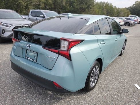 Used 2021 Toyota Prius XLE image 10