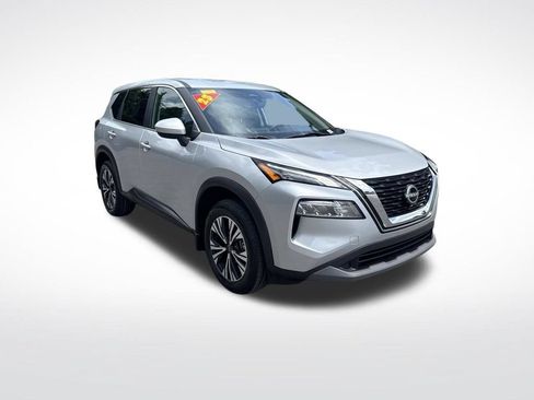 Used 2023 Nissan Rogue SV FWD image 3