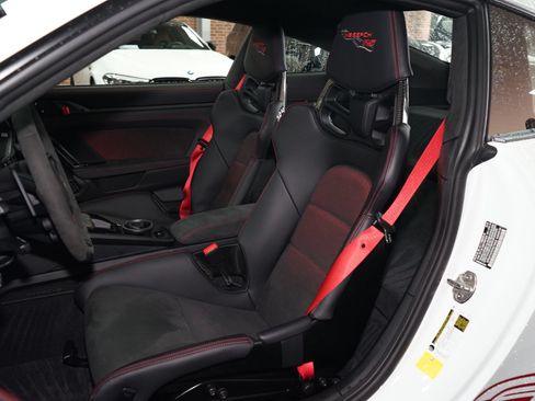 Used 2023 Porsche 911 GT3 RS RWD image 14