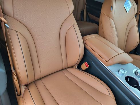 New 2026 Genesis GV80 2.5T Prestige image 14