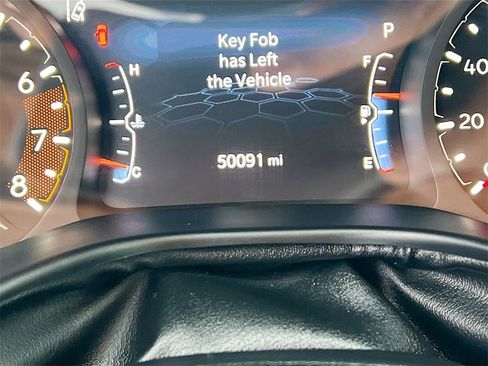 Used 2024 Jeep Compass Trailhawk image 12