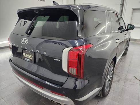 Used 2024 Hyundai Palisade Calligraphy image 5