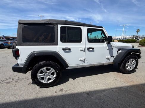 Used 2023 Jeep Wrangler Unlimited Sport AWD/4WD image 6