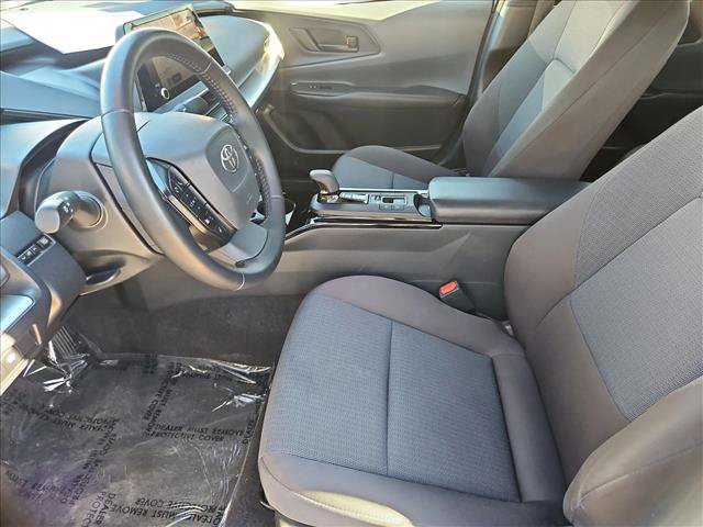 Used 2025 Toyota Prius LE FWD image 21