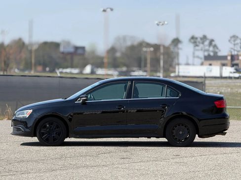 Used 2013 Volkswagen Jetta SE image 8