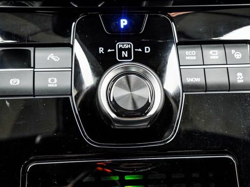 Used 2024 Toyota bZ4X Limited image 20