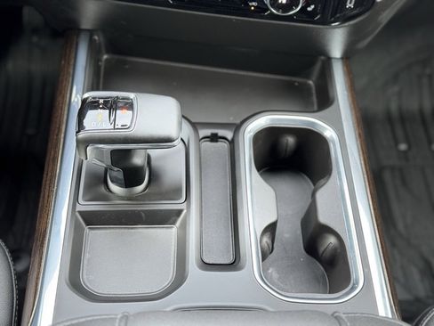 Used 2023 GMC Sierra 1500 Elevation w/ Elevation Premium Package image 17