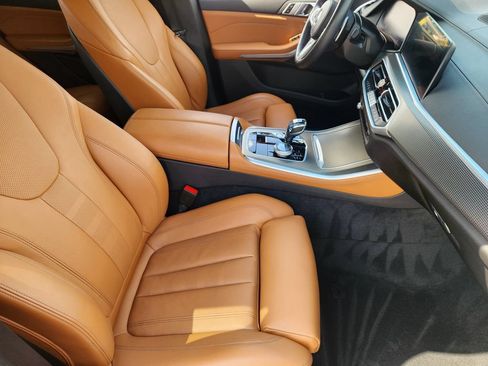 Used 2022 BMW X5 sDrive40i w/ M Sport Package RWD image 10
