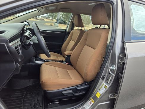 Used 2014 Toyota Corolla LE image 11