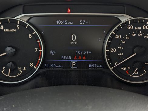 Used 2023 Nissan Altima 2.5 SV image 12