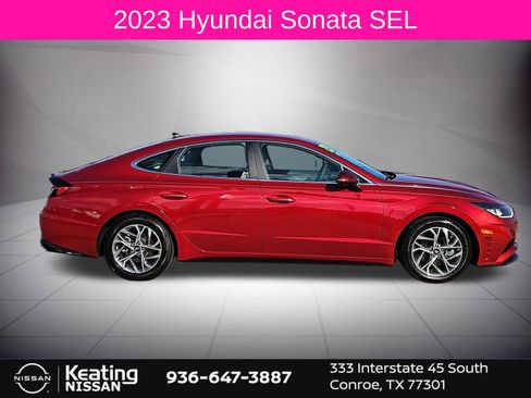 Used 2023 Hyundai Sonata SEL w/ Cargo Package image 2