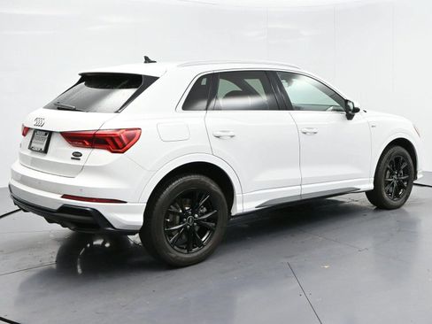 Used 2021 Audi Q3 2.0T Premium w/ Convenience Package AWD/4WD image 7