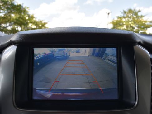 Used 2017 Chevrolet Tahoe Premier RWD image 19