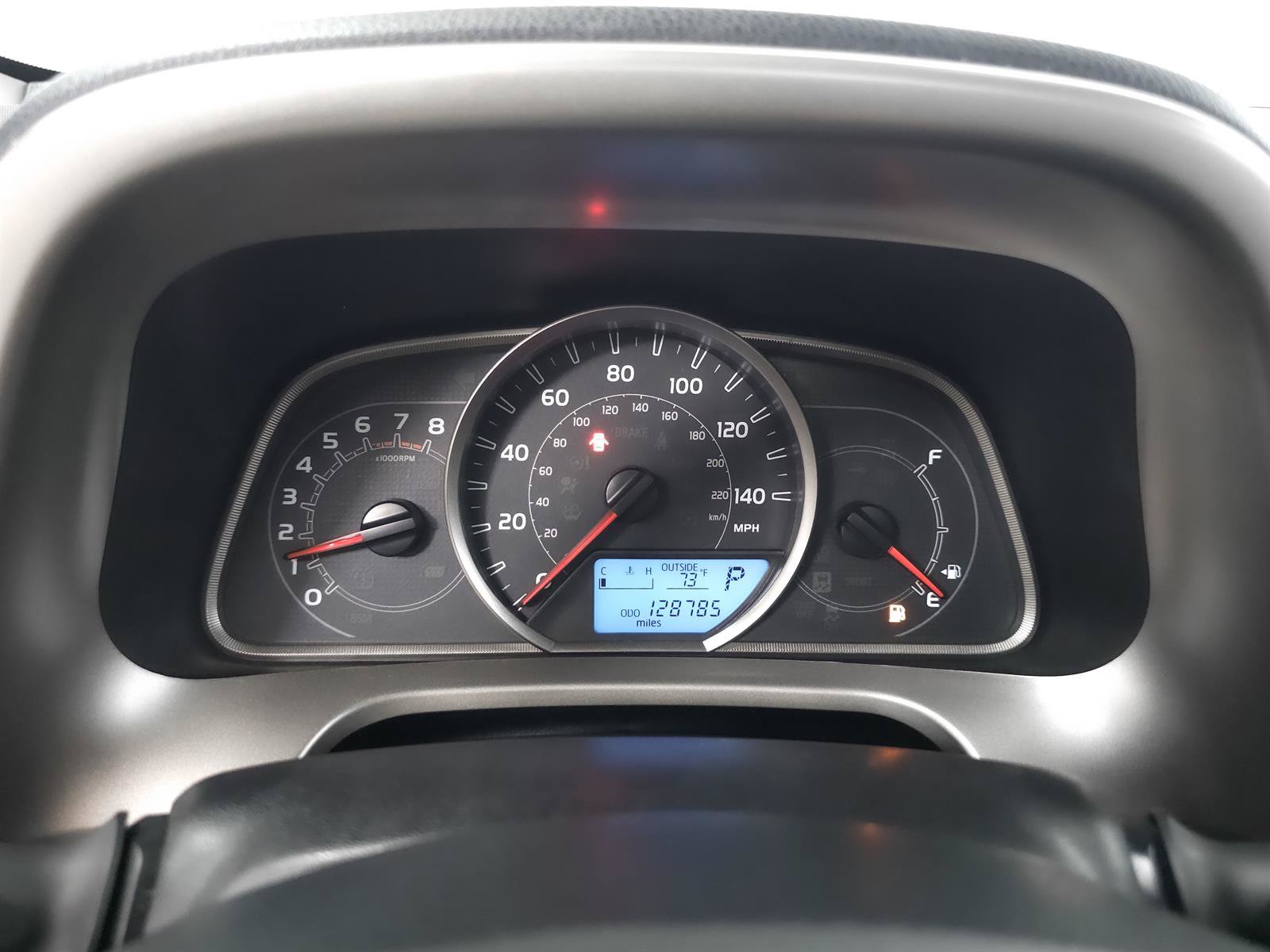 Used 2015 Toyota RAV4 XLE AWD/4WD image 5