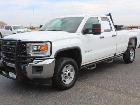 Used 2018 GMC Sierra 2500 4x4 Double Cab w/ Sierra Convenience Package image 8