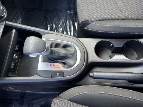 Used 2023 Kia Forte LXS w/ LXS Technology Package FWD image 20