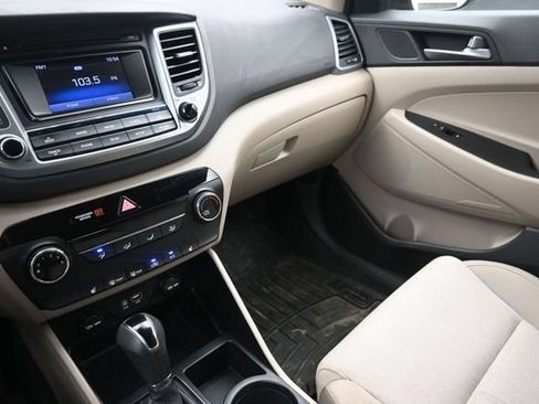 Used 2016 Hyundai Tucson Sport AWD/4WD image 29