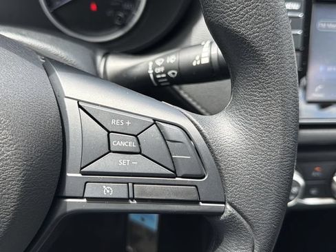 Used 2025 Nissan Versa S w/ S Plus Package FWD image 9