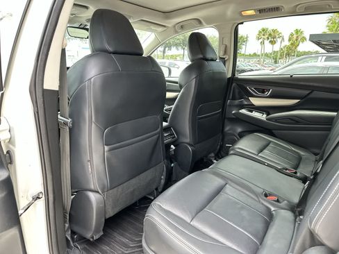 Used 2019 Subaru Ascent Limited AWD/4WD image 18