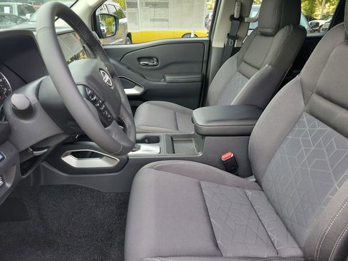 New 2025 Nissan Frontier SV w/ SV Convenience Package image 22