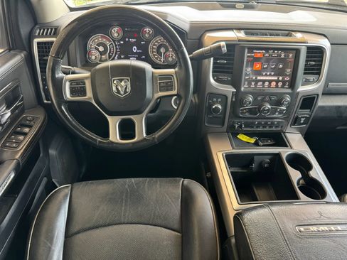 Used 2014 RAM 2500 Limited AWD/4WD image 23