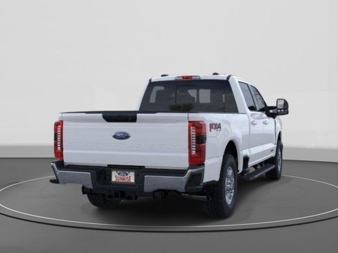 New 2026 Ford F250 XLT w/ XLT Premium Package AWD/4WD image 8