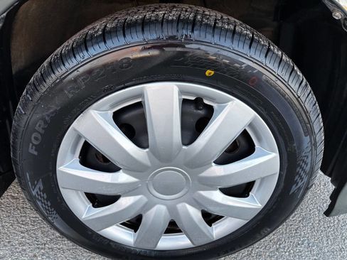 Used 2005 Scion xB image 18