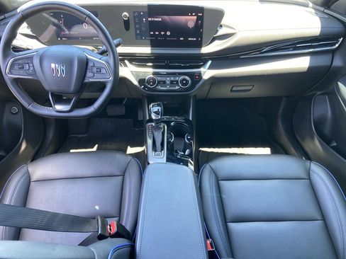 Used 2024 Buick Envista Sport Touring w/ Convenience I Package FWD image 16