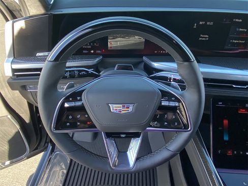 Certified 2025 Cadillac Escalade V w/ LPO, ONYX Package image 24