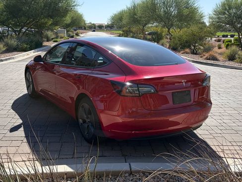 Used 2022 Tesla Model 3 Long Range AWD/4WD image 4