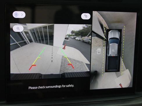 Used 2024 Ford F350 Platinum image 26