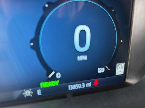 Used 2024 Ford F150 Platinum w/ Equipment Group 703A Plus image 17