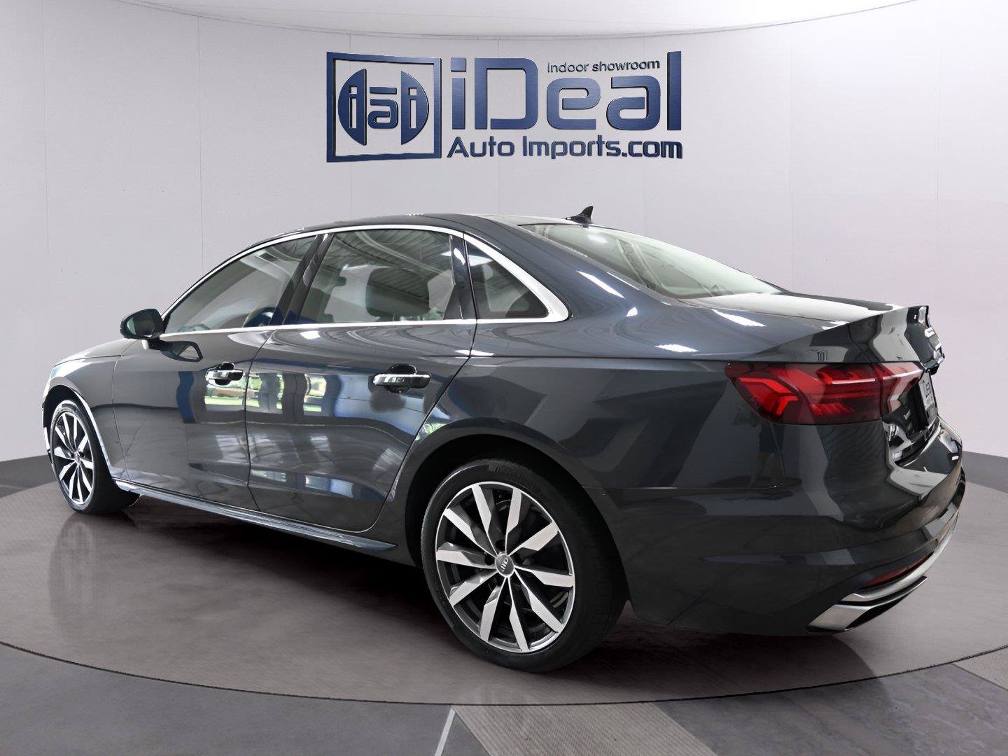 Used 2021 Audi A4 2.0T Premium Plus w/ Premium Plus Package AWD/4WD image 3