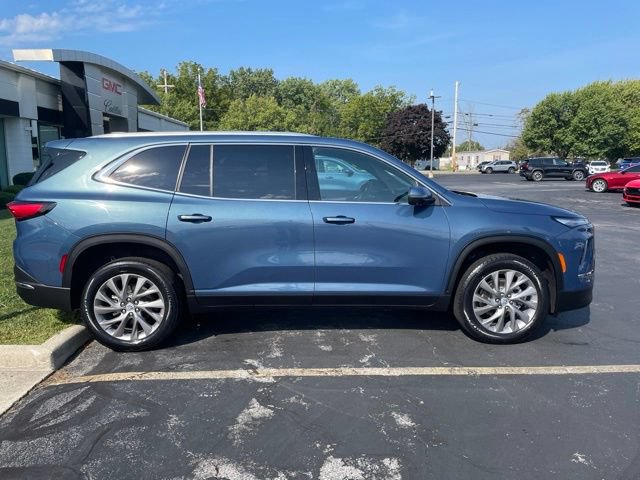 Used 2026 Buick Enclave Preferred FWD image 3