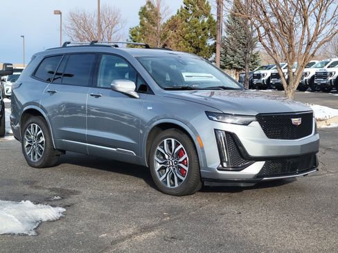 Used 2023 Cadillac XT6 Sport w/ Technology Package image 1