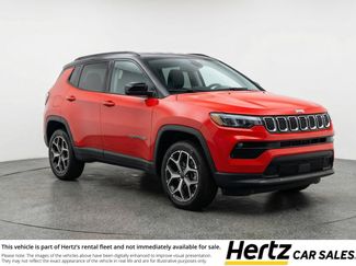 Used 2025 Jeep Compass Limited video 1