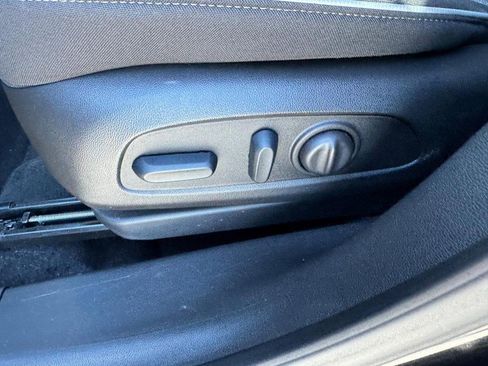 Certified 2025 Chevrolet TrailBlazer LT w/ Convenience Package image 14