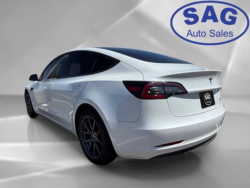 Used 2020 Tesla Model 3 Long Range AWD/4WD image 4