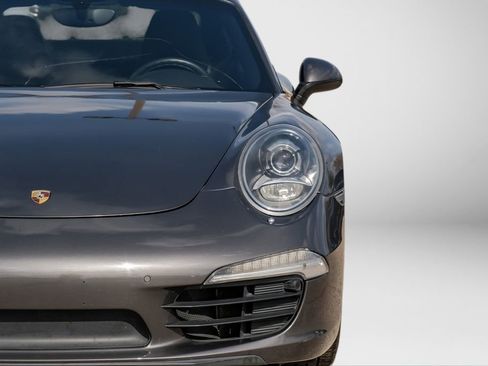 Used 2013 Porsche 911 Carrera image 44