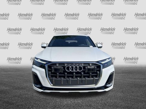 Used 2025 Audi Q7 3.0T Premium Plus w/ Premium Plus Package AWD/4WD image 3